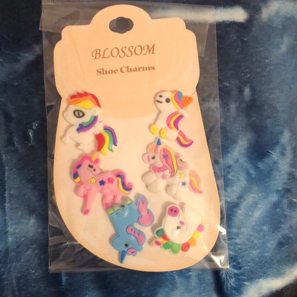Croc jewelry Unicorns 🦄 I accept all reasonable offers Bundle 2 items for $10 - Picture 2 of 3